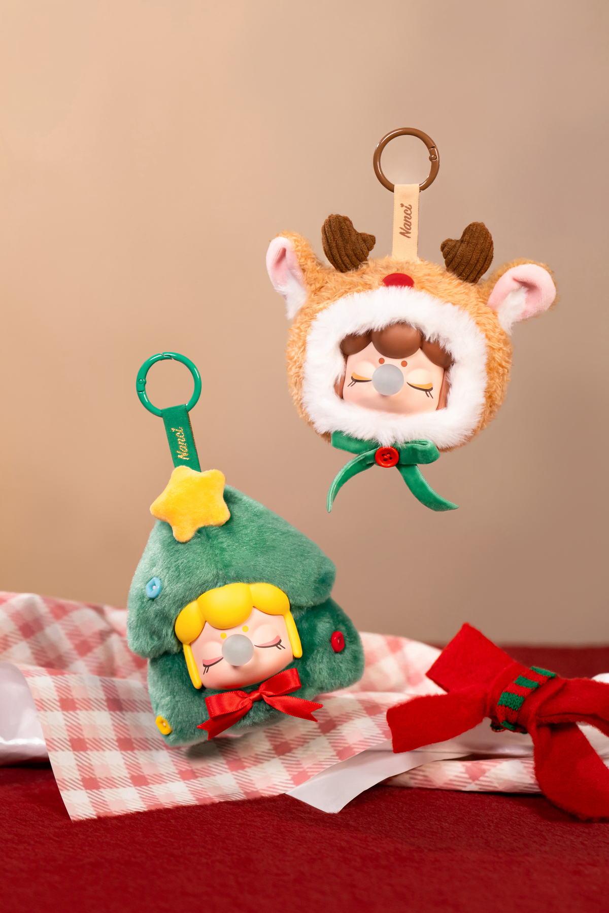 Reindeer and Christmas tree designs from the Rolife Nanci's Christmas Gift PZC13 plush pendant collection